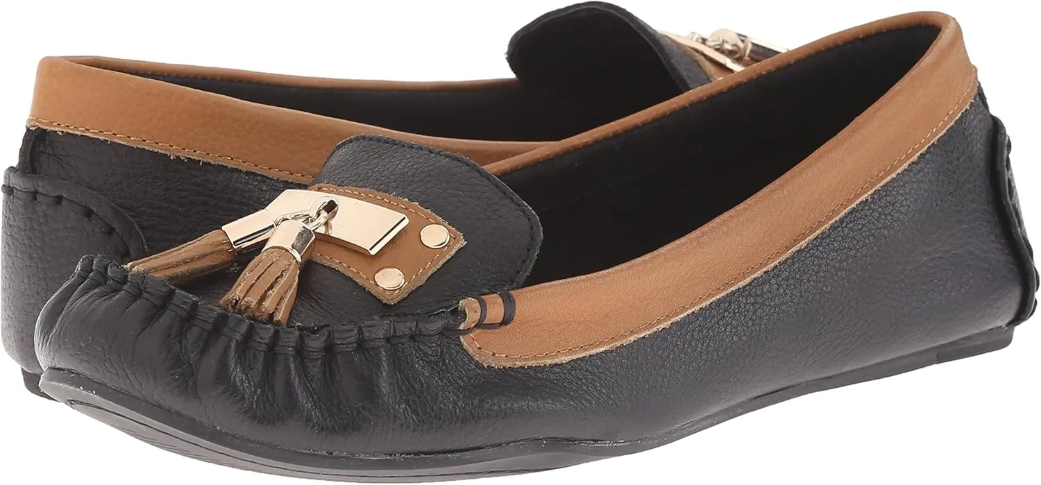 Very Volatile Women's Anibal Slip-On Loafer
